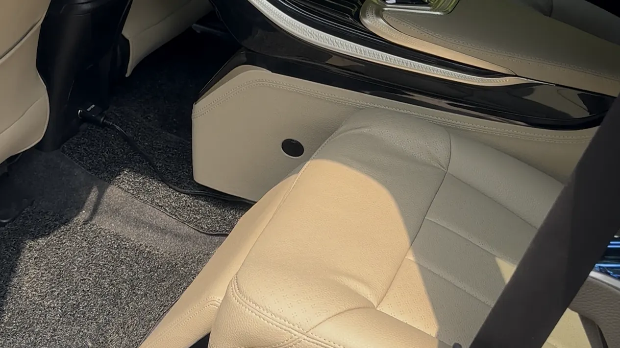 Powered Leg Rests by Kursilo Automotive