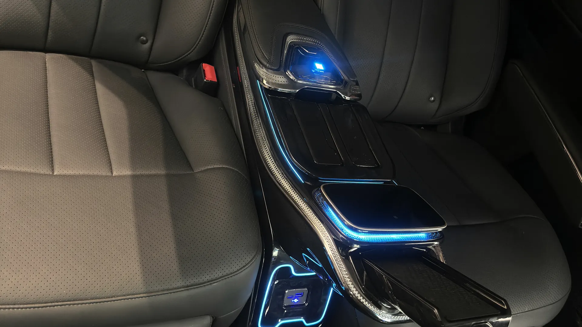 Starlight and Light by Kursilo Automotive