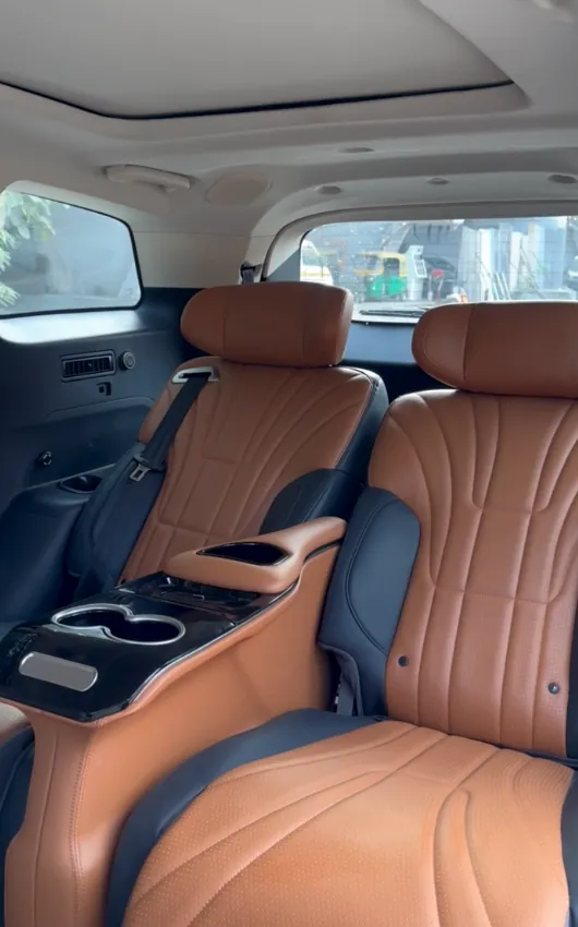 XUV 3XO two-tone rear seats