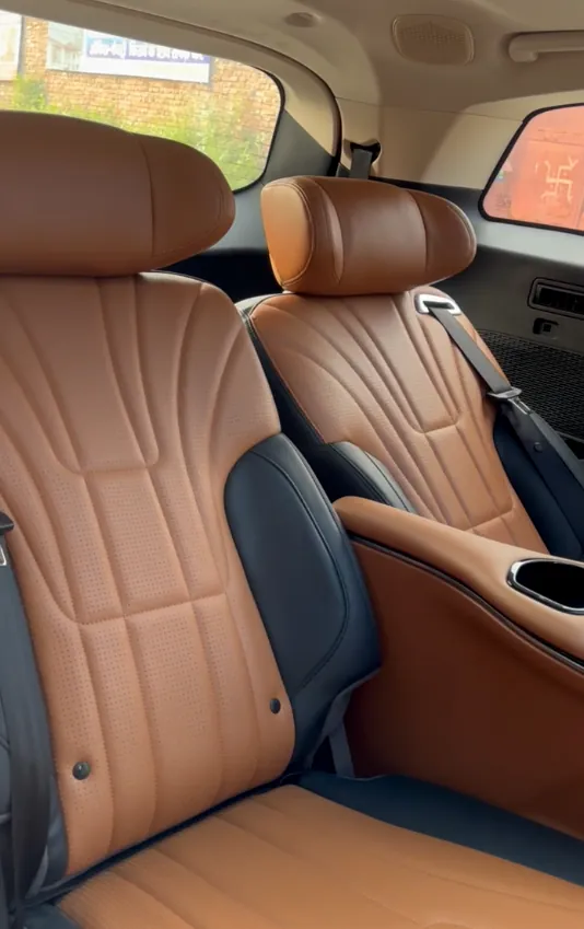 XUV 3XO tan and black seat